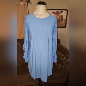 Light Blue Women's Long Sleeve Swing Top